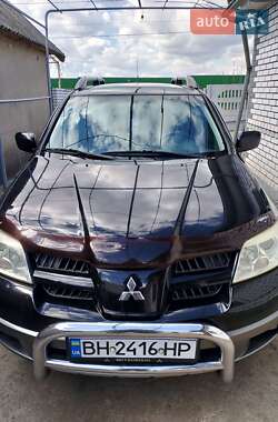 Внедорожник / Кроссовер Mitsubishi Outlander 2004 в Измаиле