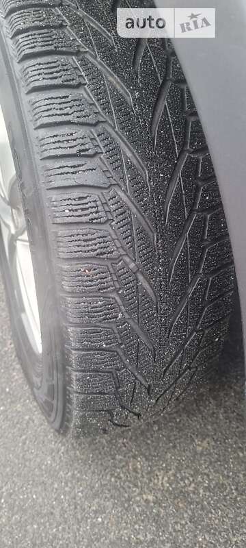 Позашляховик / Кросовер Mitsubishi Outlander 2010 в Харкові