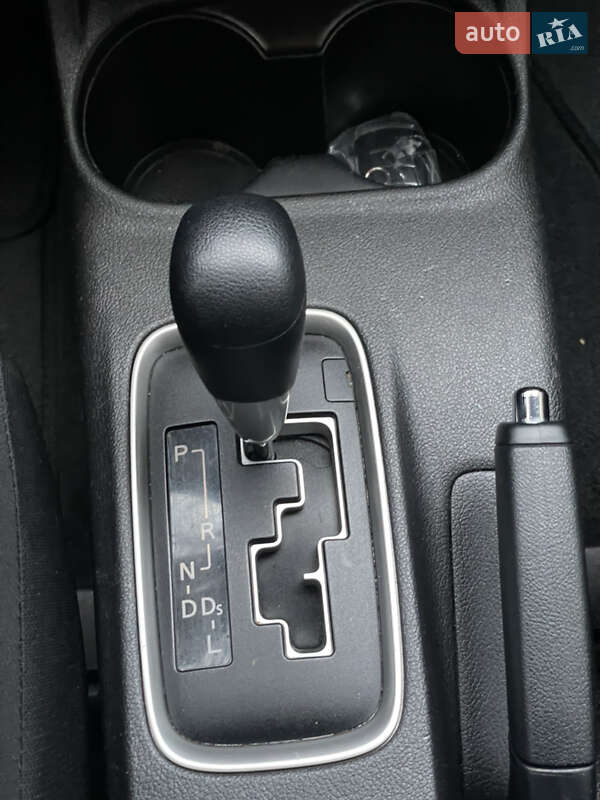 Внедорожник / Кроссовер Mitsubishi Outlander 2013 в Львове