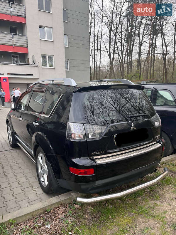 Позашляховик / Кросовер Mitsubishi Outlander 2008 в Стрию