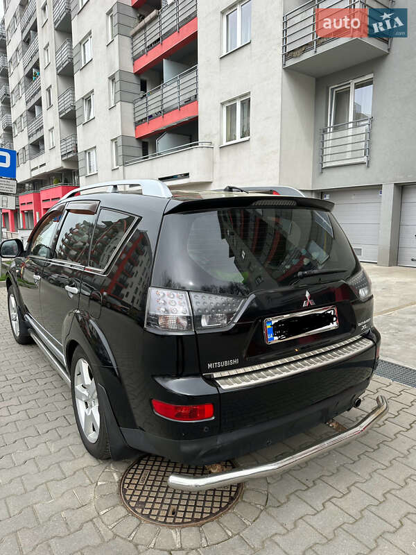 Позашляховик / Кросовер Mitsubishi Outlander 2008 в Стрию