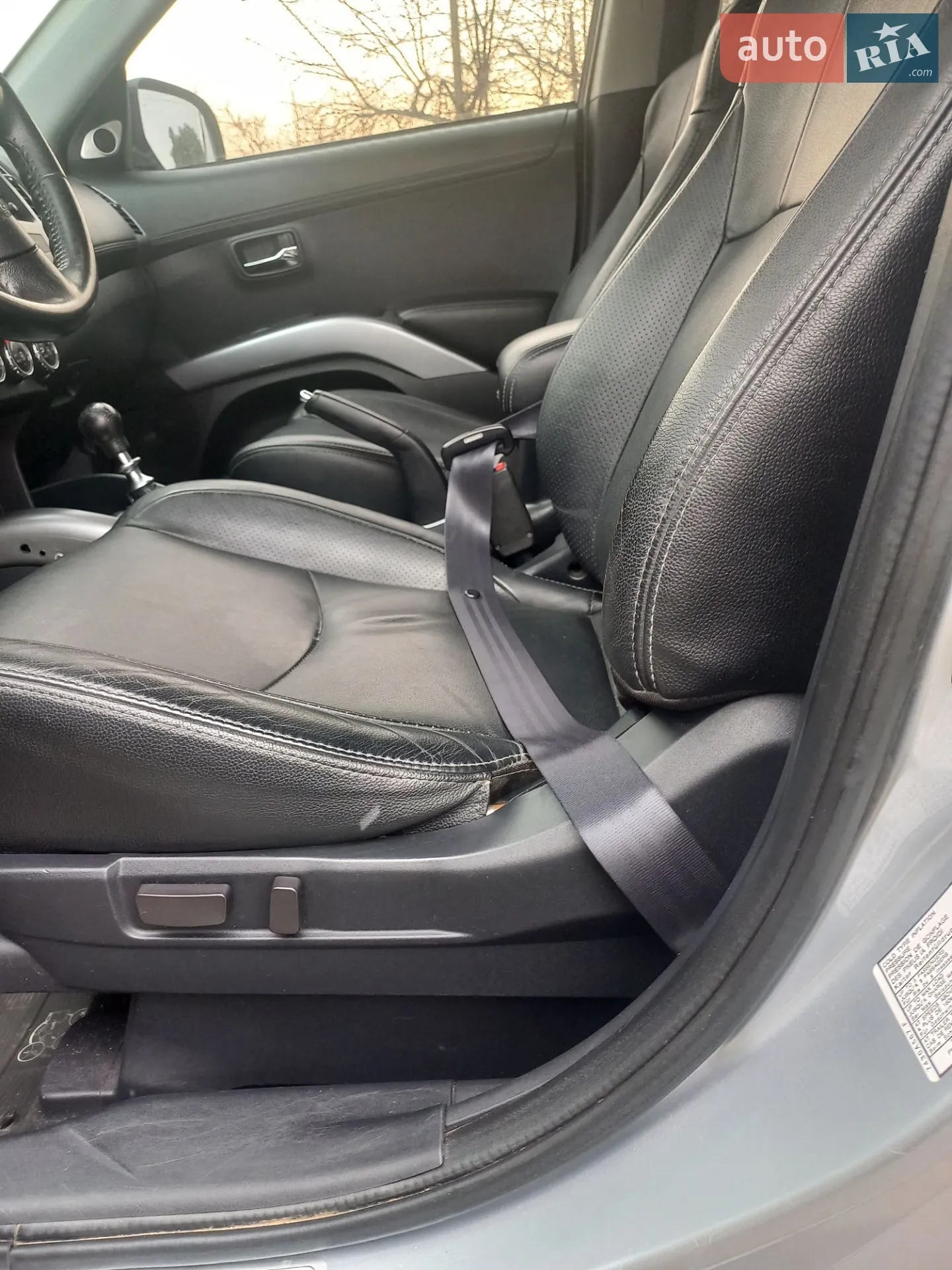 2012 Mitsubishi Outlander - мініатюра 18