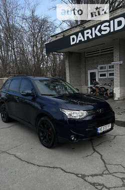 Позашляховик / Кросовер Mitsubishi Outlander 2013 в Дніпрі