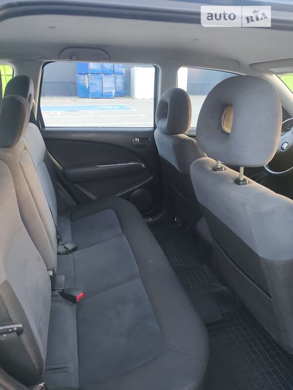 Внедорожник / Кроссовер Mitsubishi Outlander 2004 в Ивано-Франковске