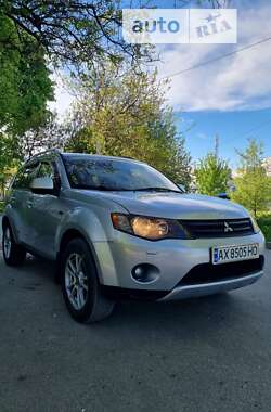 Позашляховик / Кросовер Mitsubishi Outlander 2008 в Харкові