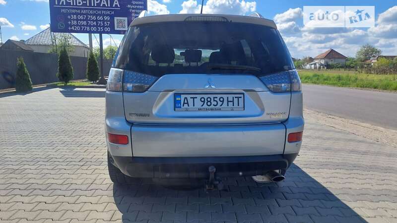 Позашляховик / Кросовер Mitsubishi Outlander 2009 в Іршаві