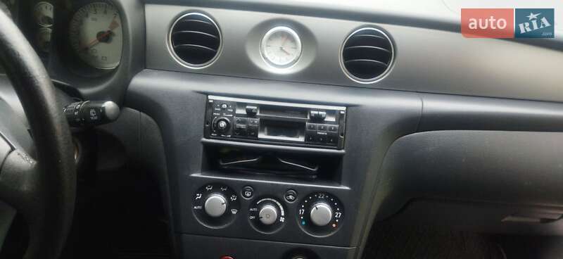 Внедорожник / Кроссовер Mitsubishi Outlander 2005 в Чернигове фото 2 Внедорожник / Кроссовер Mitsubishi Outlander 2005 в Чернигове