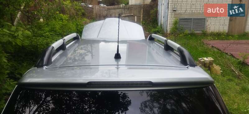 Внедорожник / Кроссовер Mitsubishi Outlander 2005 в Чернигове фото 5 Внедорожник / Кроссовер Mitsubishi Outlander 2005 в Чернигове