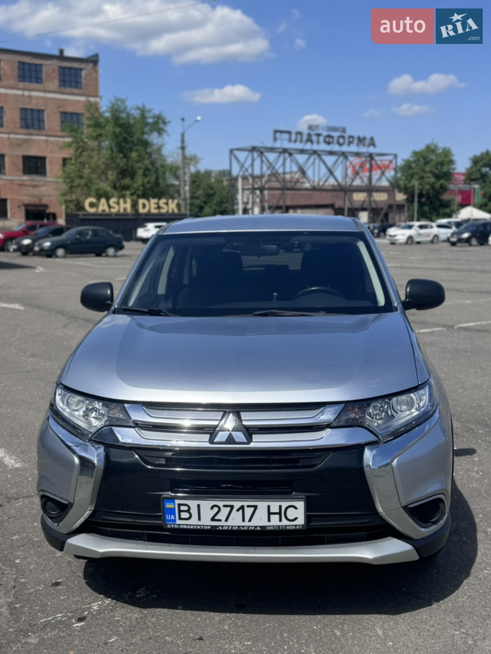 2016 Mitsubishi Outlander - мініатюра 31