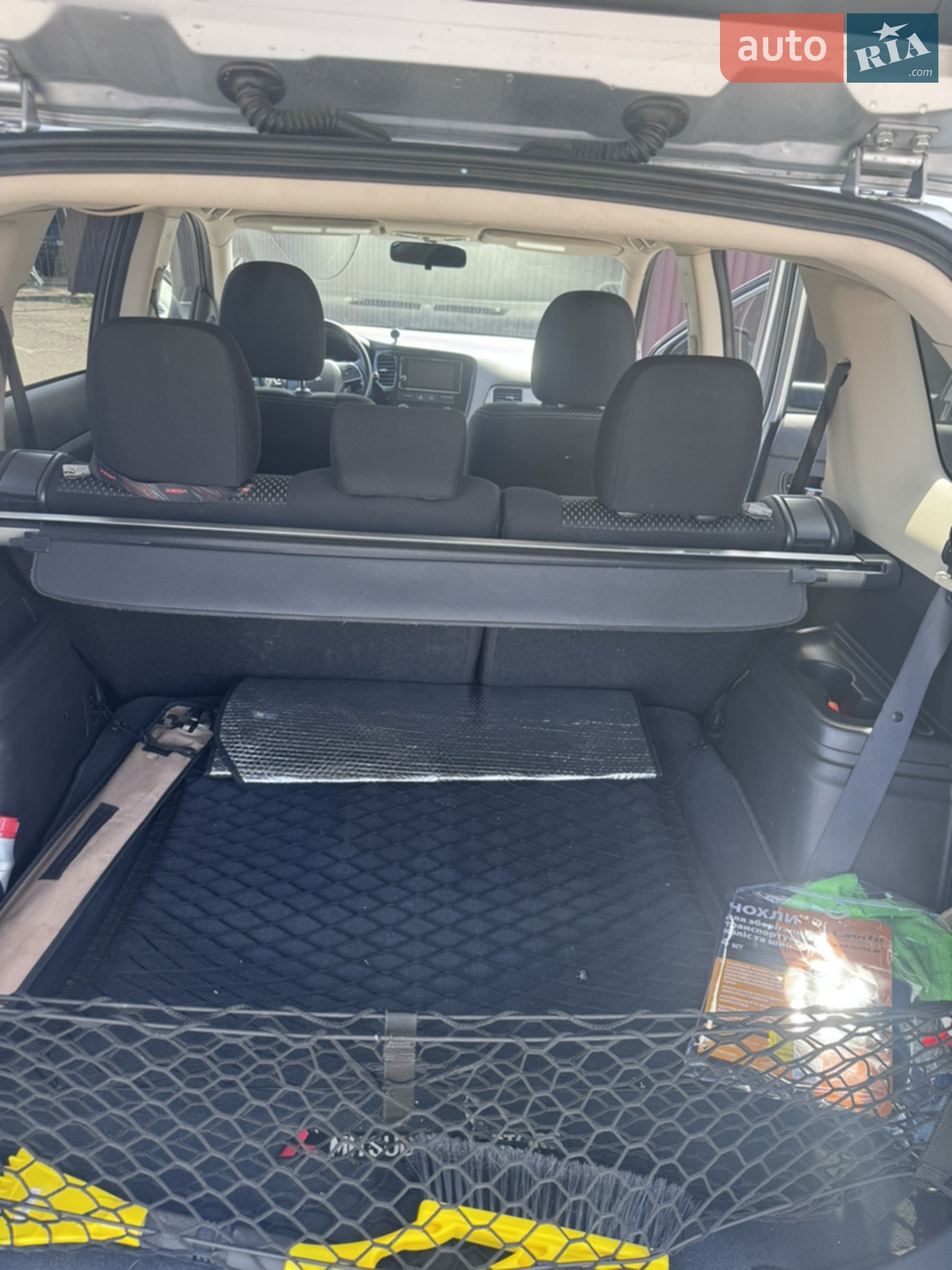 2016 Mitsubishi Outlander - мініатюра 10