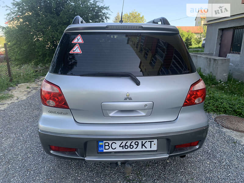 Позашляховик / Кросовер Mitsubishi Outlander 2006 в Львові