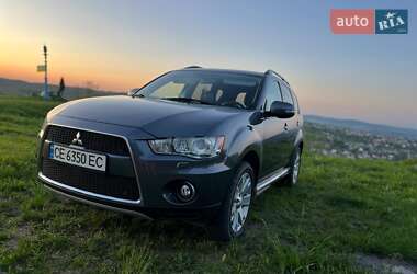 Внедорожник / Кроссовер Mitsubishi Outlander 2011 в Черновцах