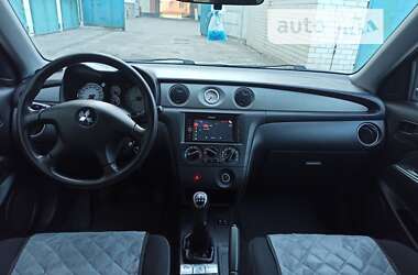 Внедорожник / Кроссовер Mitsubishi Outlander 2007 в Чернигове