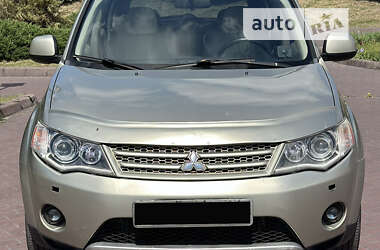 Внедорожник / Кроссовер Mitsubishi Outlander 2008 в Днепре