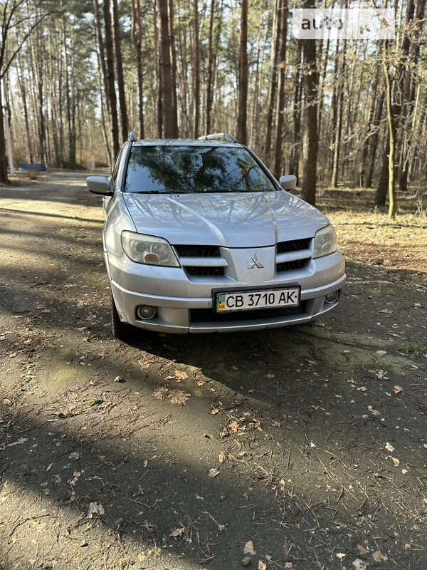 Внедорожник / Кроссовер Mitsubishi Outlander 2008 в Киеве