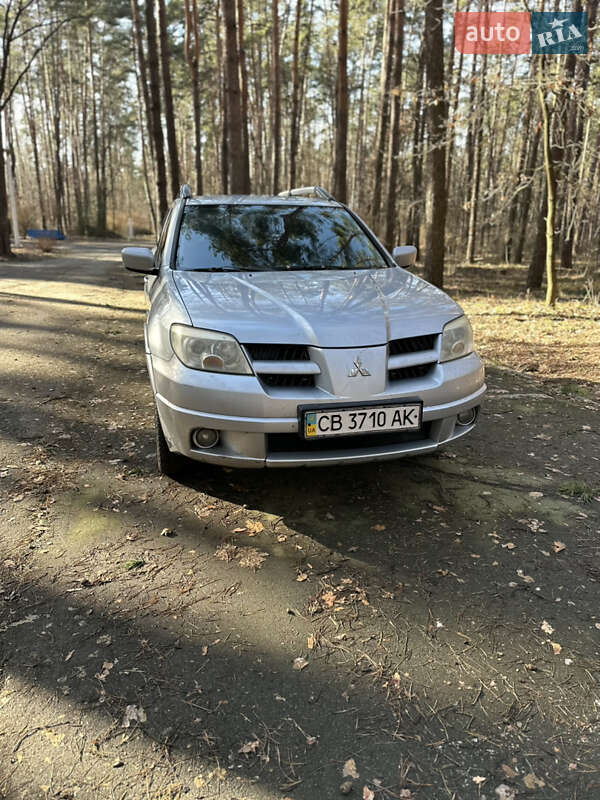 Mitsubishi Outlander 2008