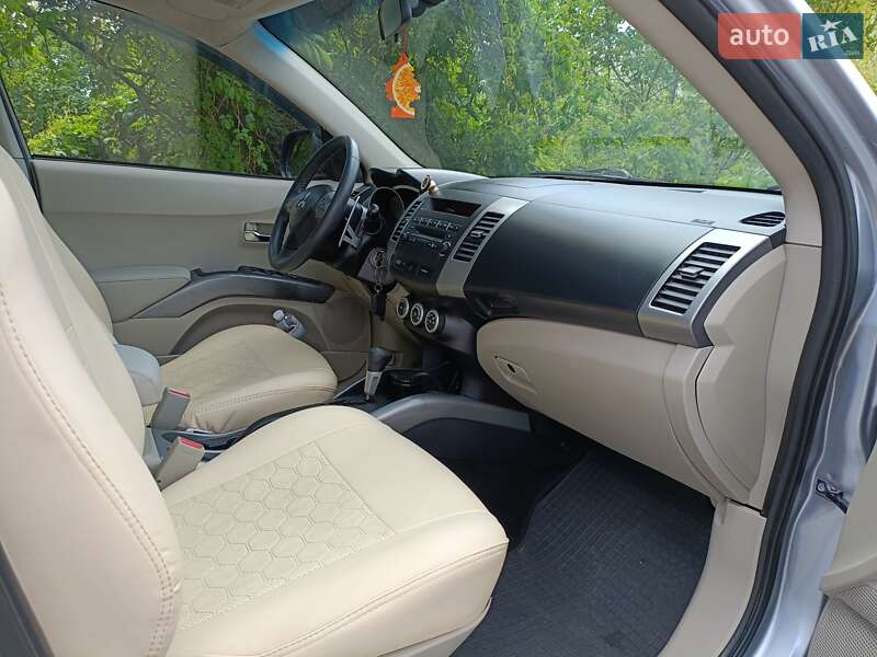 Позашляховик / Кросовер Mitsubishi Outlander 2007 в Вінниці
