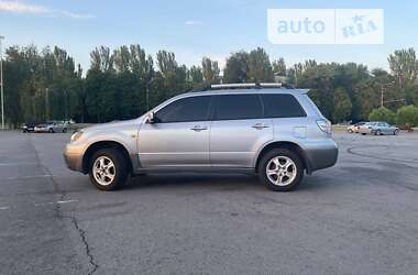 Внедорожник / Кроссовер Mitsubishi Outlander 2004 в Запорожье