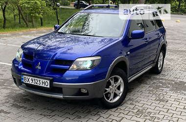 Внедорожник / Кроссовер Mitsubishi Outlander 2006 в Хмельницком