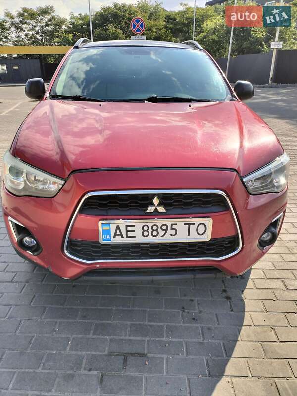 Mitsubishi Outlander 2013