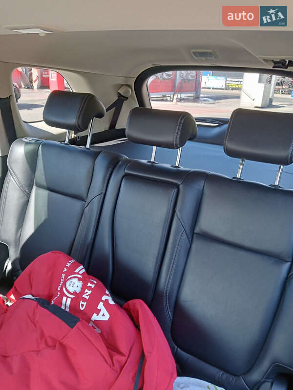 Позашляховик / Кросовер Mitsubishi Outlander 2021 в Івано-Франківську