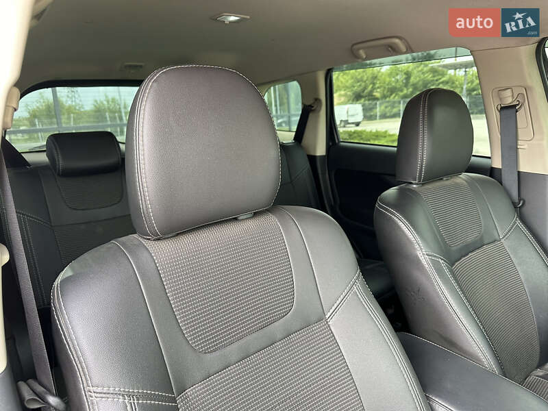 Внедорожник / Кроссовер Mitsubishi Outlander 2019 в Днепре