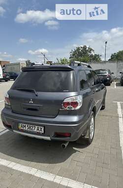 Позашляховик / Кросовер Mitsubishi Outlander 2008 в Житомирі