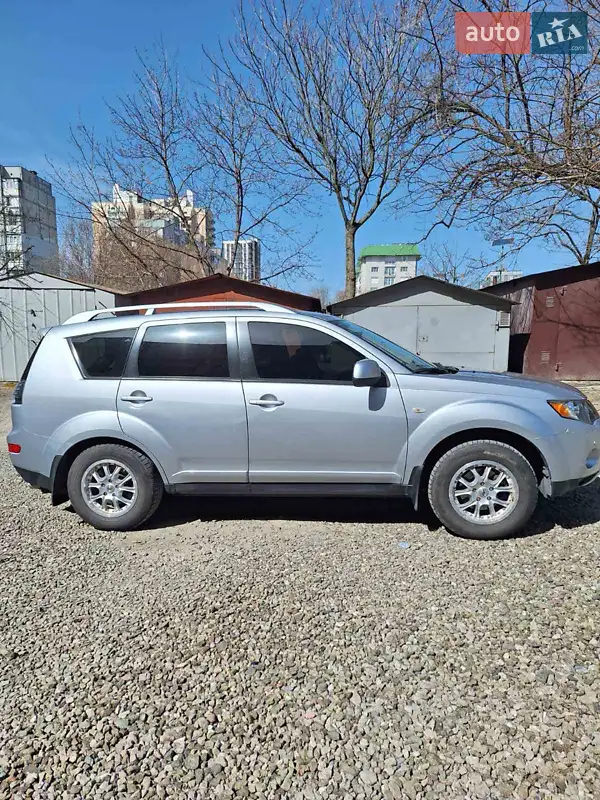 Mitsubishi Outlander 2008 VIN JMBXNCU2W8U002392 фото оголошення 14 з 47