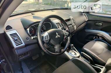 Внедорожник / Кроссовер Mitsubishi Outlander 2010 в Полтаве