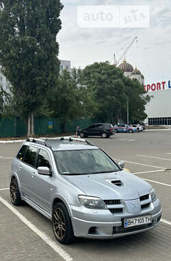 Внедорожник / Кроссовер Mitsubishi Outlander 2005 в Одессе