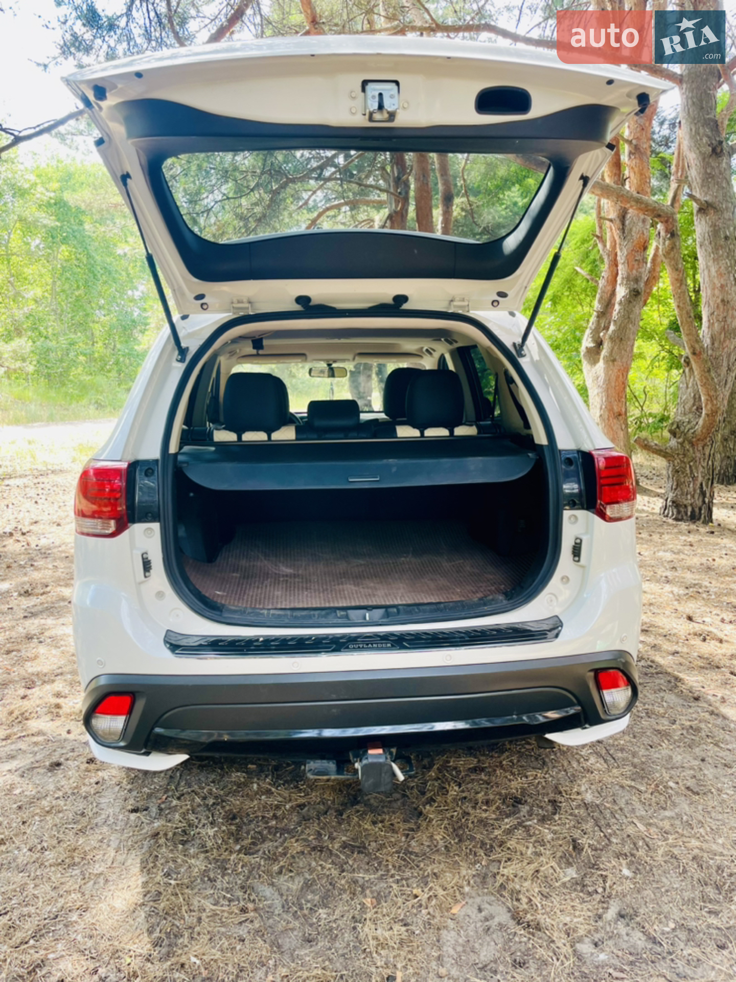 2016 Mitsubishi Outlander - мініатюра 16