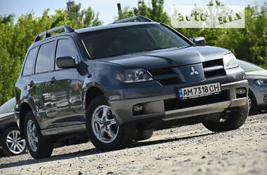 Позашляховик / Кросовер Mitsubishi Outlander 2004 в Бердичеві