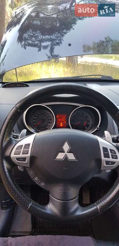 Внедорожник / Кроссовер Mitsubishi Outlander 2008 в Ахтырке