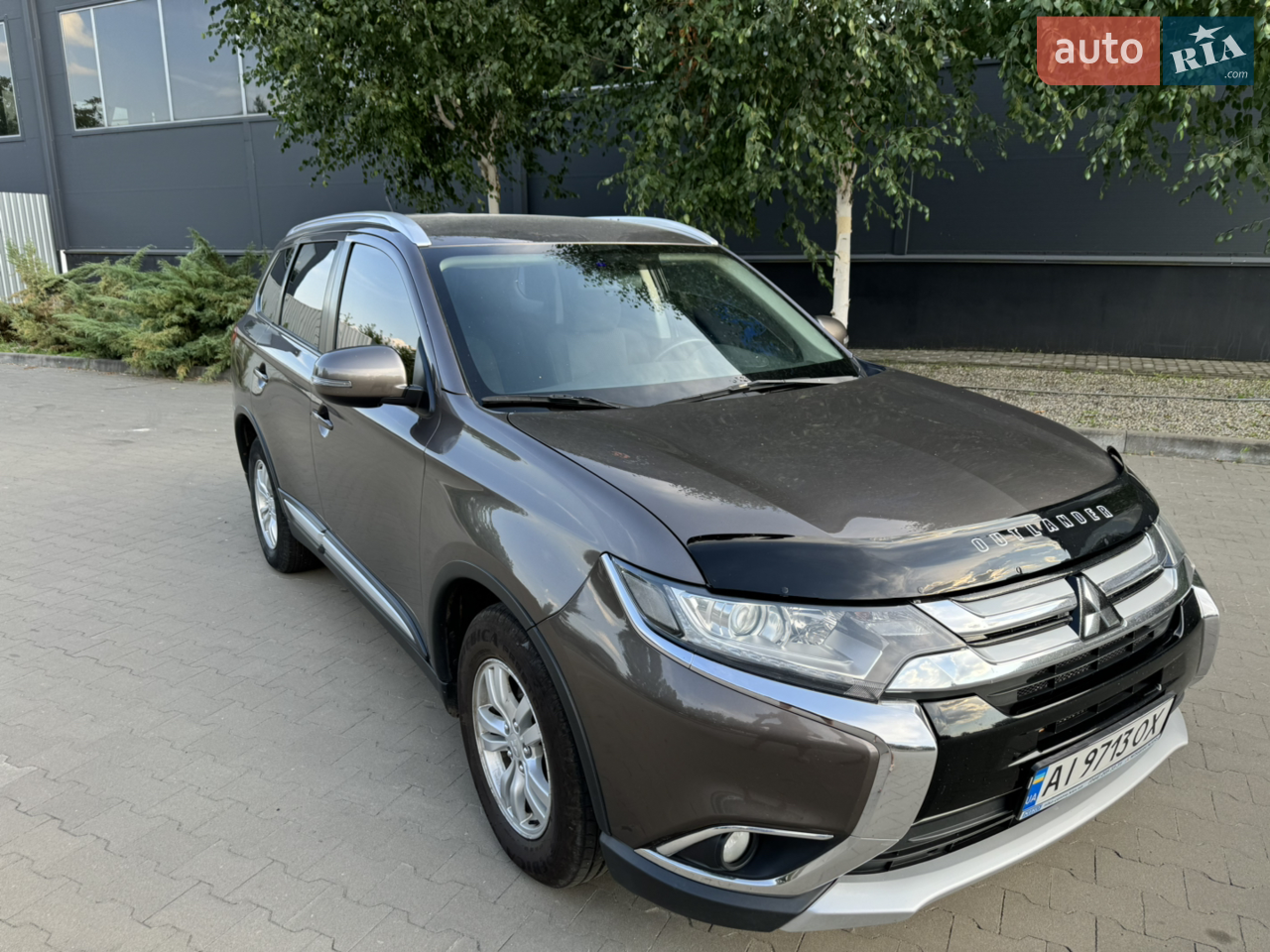 2017 Mitsubishi Outlander - мініатюра 16