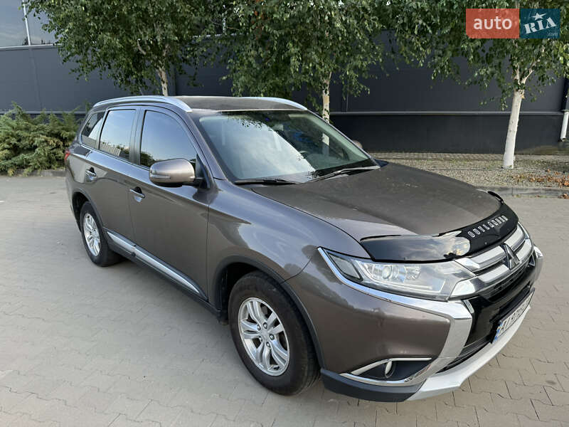 Внедорожник / Кроссовер Mitsubishi Outlander 2016 в Белой Церкви фото 2 Внедорожник / Кроссовер Mitsubishi Outlander 2016 в Белой Церкви