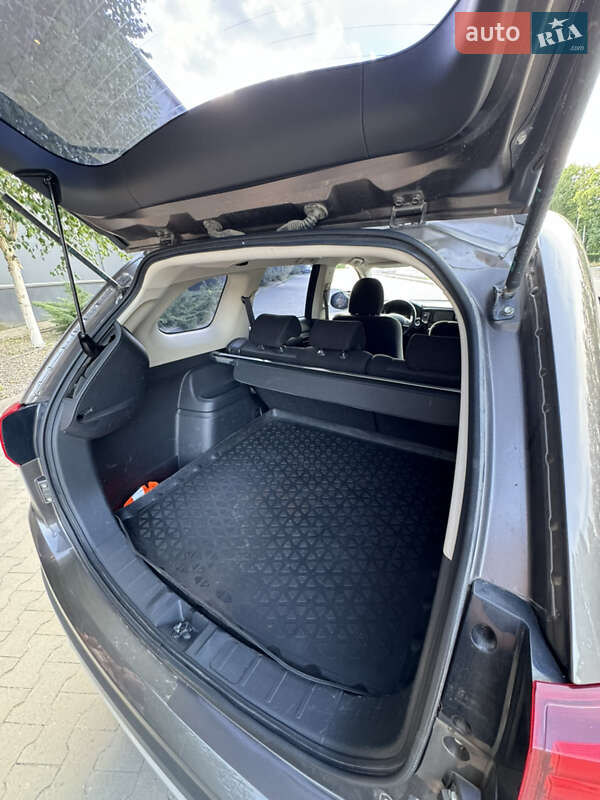 Внедорожник / Кроссовер Mitsubishi Outlander 2016 в Белой Церкви фото 14 Внедорожник / Кроссовер Mitsubishi Outlander 2016 в Белой Церкви