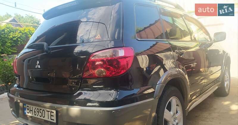 Внедорожник / Кроссовер Mitsubishi Outlander 2005 в Березовке фото 8 Внедорожник / Кроссовер Mitsubishi Outlander 2005 в Березовке