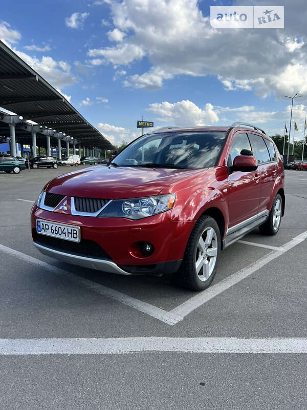 Позашляховик / Кросовер Mitsubishi Outlander 2009 в Запоріжжі