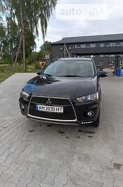 Позашляховик / Кросовер Mitsubishi Outlander 2010 в Овручі