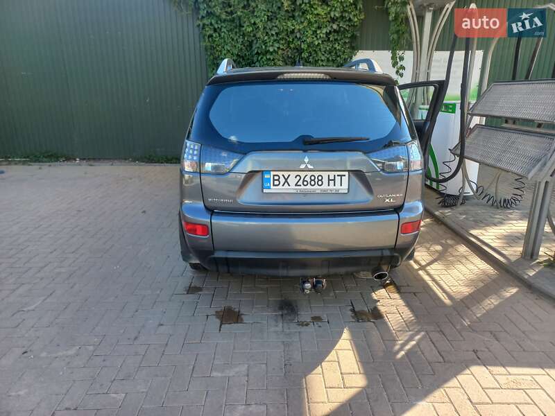Позашляховик / Кросовер Mitsubishi Outlander 2008 в Хмельницькому