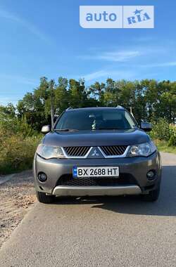 Позашляховик / Кросовер Mitsubishi Outlander 2008 в Хмельницькому