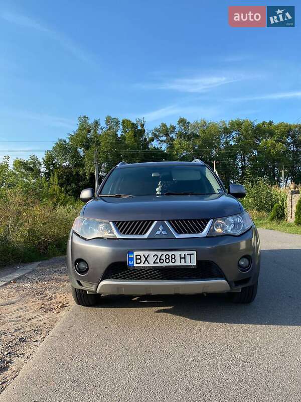Mitsubishi Outlander 2008