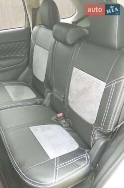 Внедорожник / Кроссовер Mitsubishi Outlander 2013 в Харькове