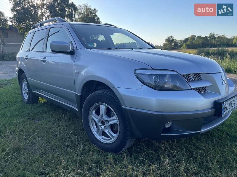 Mitsubishi Outlander 2003