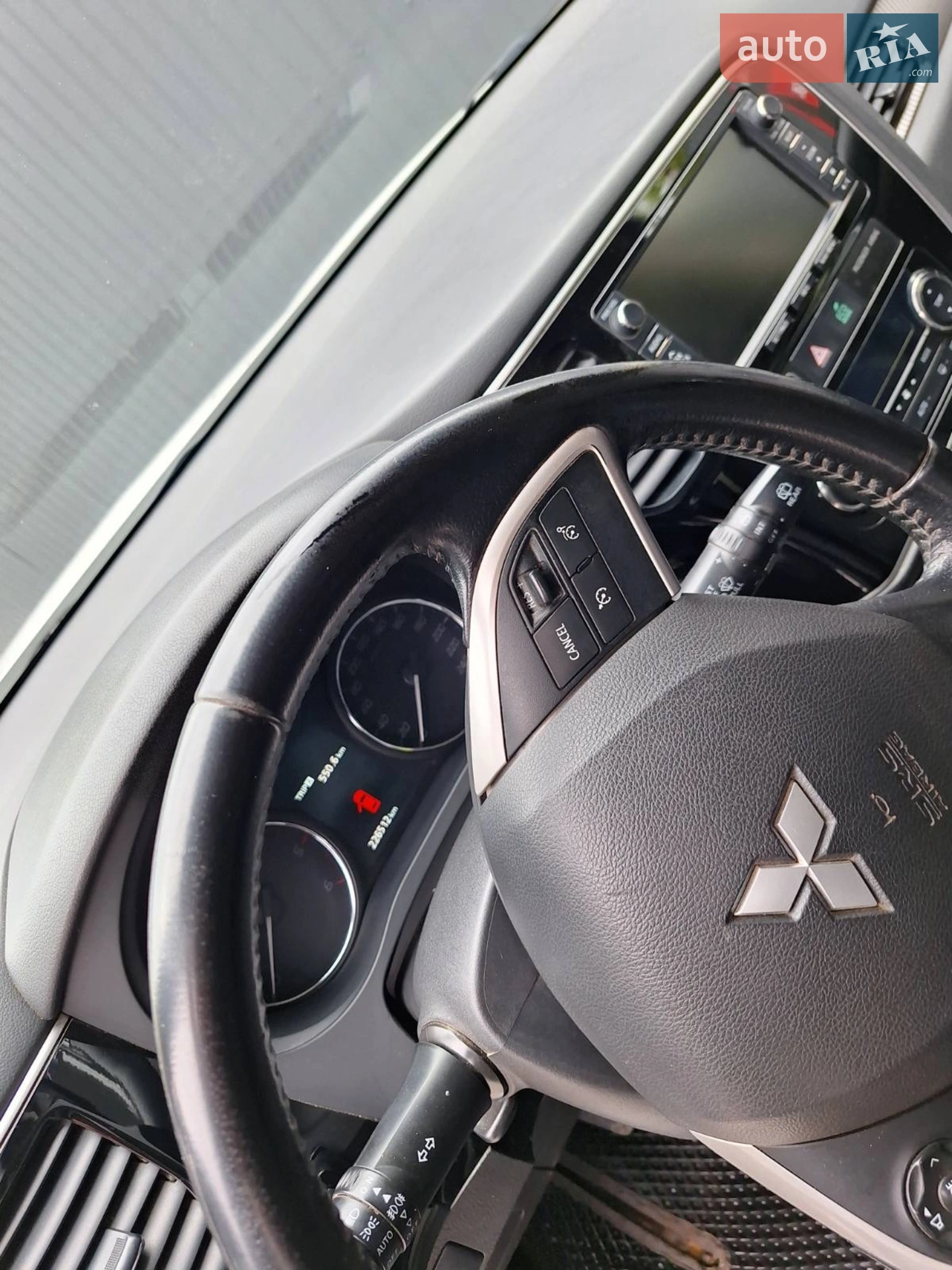 2013 Mitsubishi Outlander - мініатюра 8