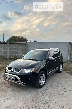 Позашляховик / Кросовер Mitsubishi Outlander 2009 в Полтаві