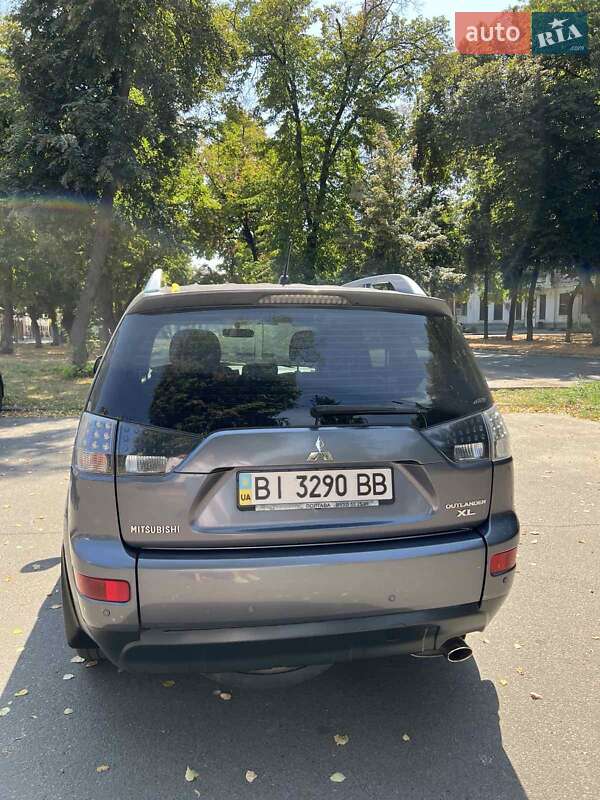 Внедорожник / Кроссовер Mitsubishi Outlander 2008 в Полтаве