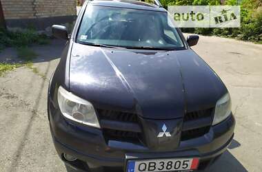 Позашляховик / Кросовер Mitsubishi Outlander 2006 в Києві