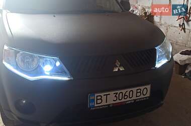 Позашляховик / Кросовер Mitsubishi Outlander 2007 в 