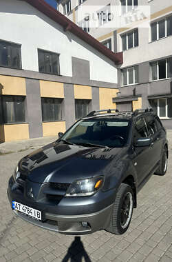 Позашляховик / Кросовер Mitsubishi Outlander 2004 в Івано-Франківську